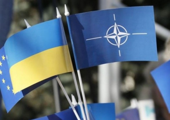 КСУ отримав звернення Ради щодо закріплення в Конституції курсу на НАТО
