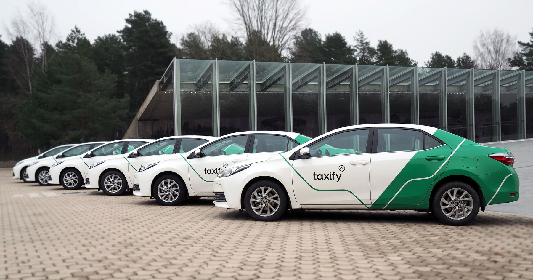 Сервіс замовлення таксі Taxify почав роботу у Харкові