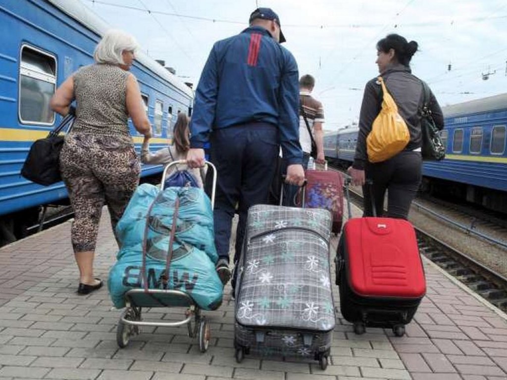 Заробітчани виїжджатимуть за кордон назавжди – сумний прогноз експерта
