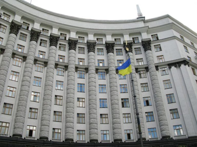 Уряд розширив перелік видів діяльності, дозволених під час карантину
