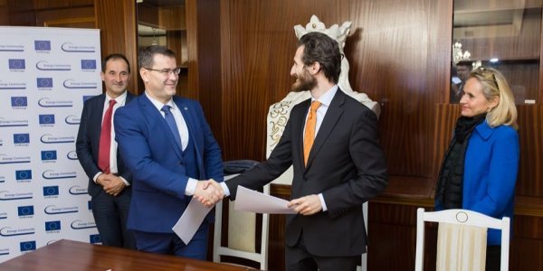 Україна та Молдова підписали меморандум про постачання газу