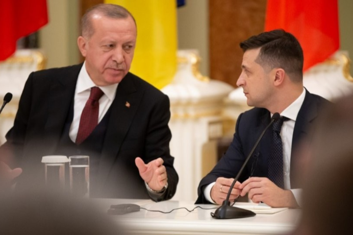 Президенти Зеленський та Ердоган у телефонній розмові говорили про газ, НАТО і кримських татар
