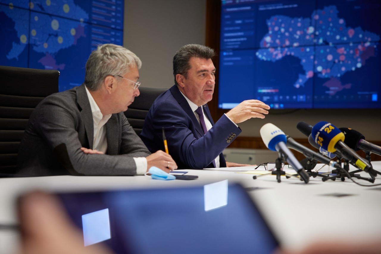 Українці можуть дізнатися, кому належать надра. РНБО презентувала онлайн-карту