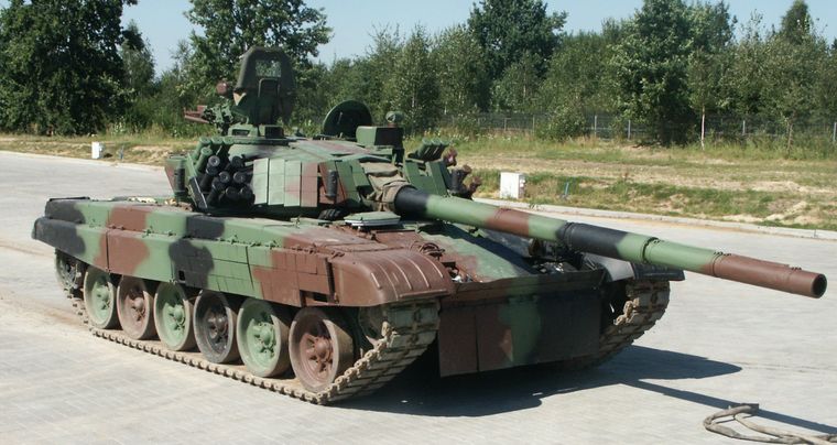 Польща передала Україні танки PT-91 Twardy