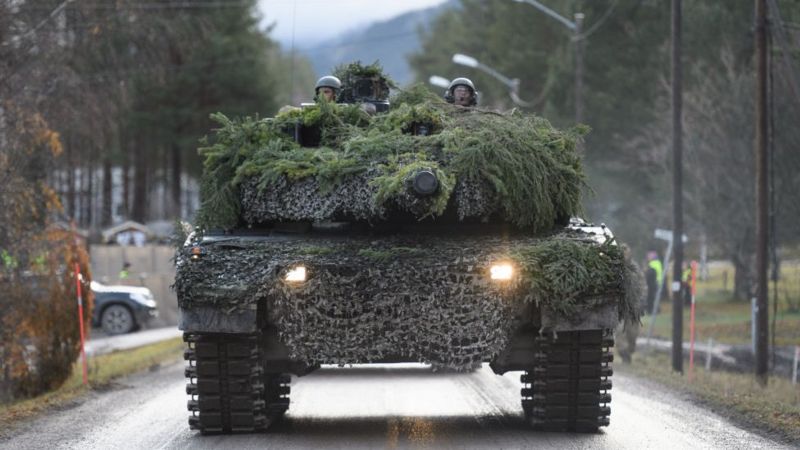 Частина іспанських танків Leopard 2 вже на шляху до України