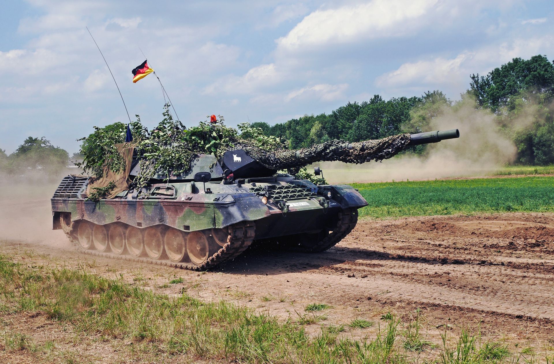 Німеччина дозволила передати Україні ще й танки Leopard 1. ЗМІ повідомляють про 88 одиниць