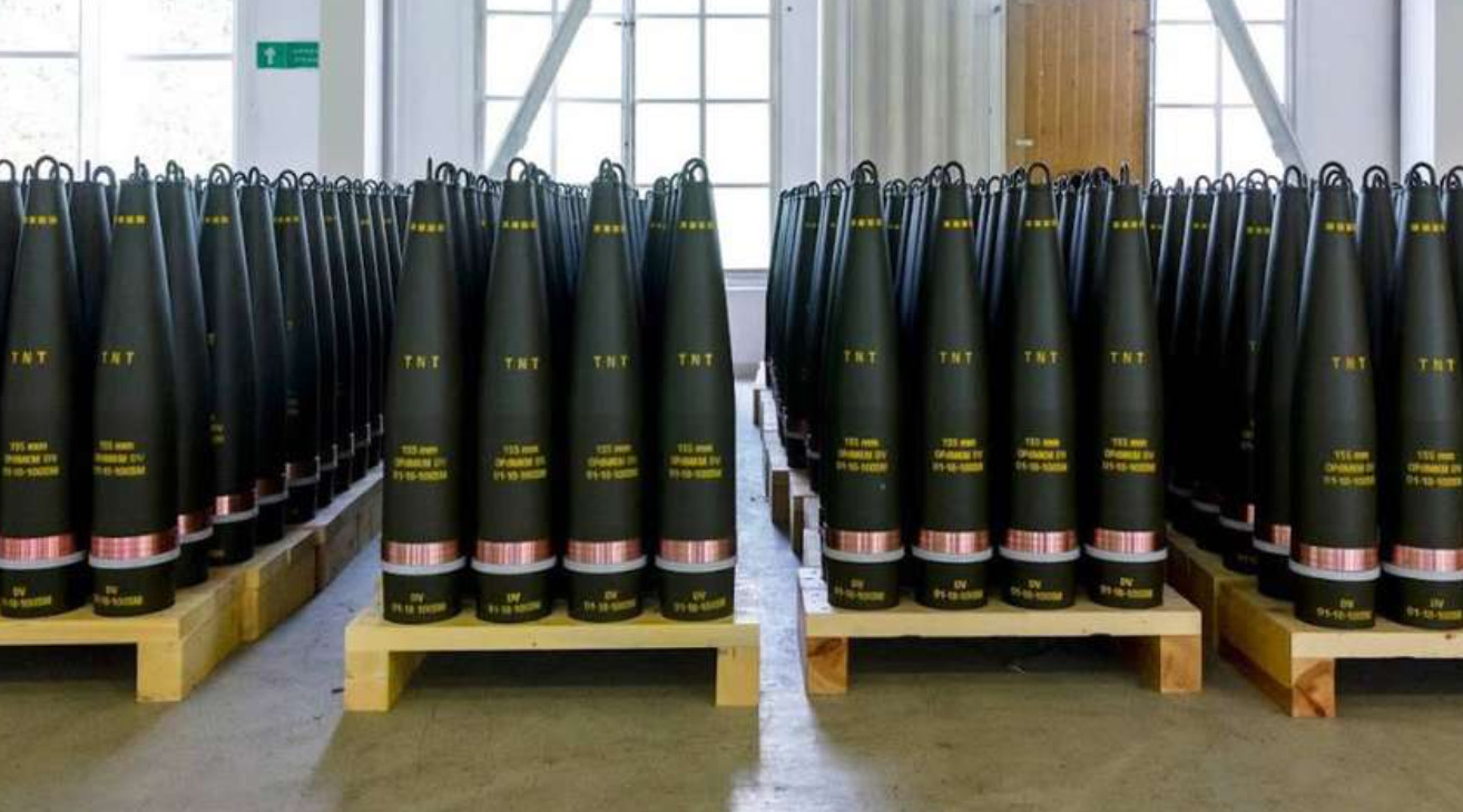 ЕС согласовал план срочной передачи Украине закупленных дефицитных боеприпасов – FT