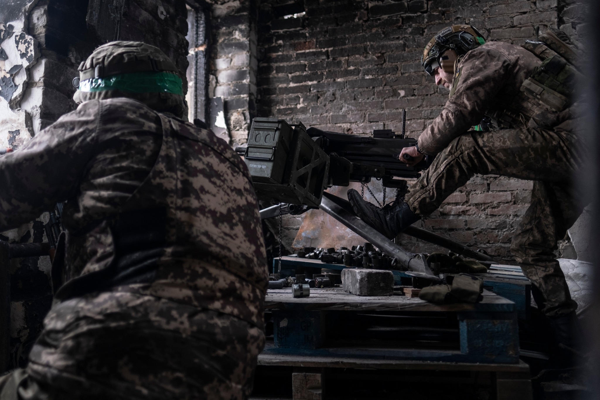 Тривають важкі бої: Генштаб про удар рф по Україні ракетами і «Шахедами» та про «гарячі» напрямки на фронті