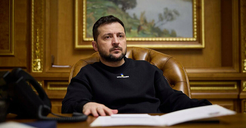 Владимир Зеленский провел совещание с министром обороны и командой