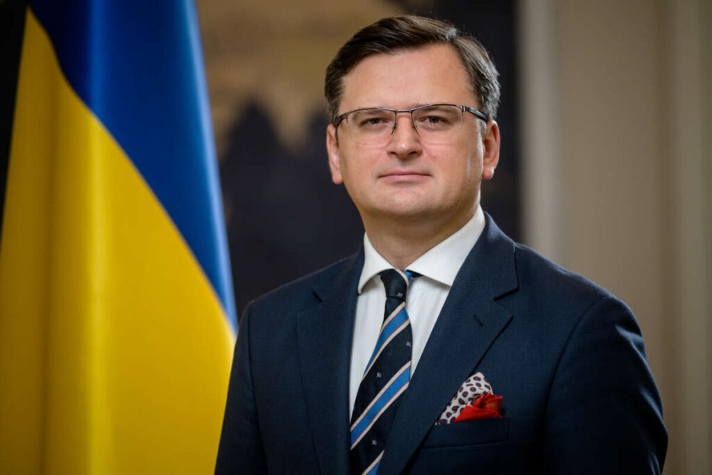 Глава МЗС України здійснить візити до Чехії, Франції та Іспанії