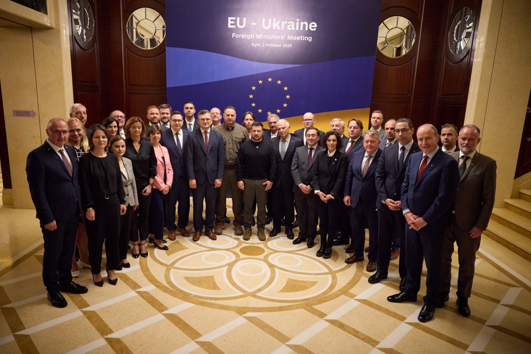 Президент на зустрічі міністрів ЄС: Потрібні нові оборонні та економічні кроки, які посилять наші позиції