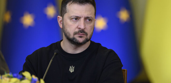 Цитата дня: Працюємо і над тим, щоб ефективність застосування дронів, зокрема FPV, стала вищою по всіх напрямках. Це очевидний пріоритет держави і цілком конкретний спосіб берегти життя наших воїнів