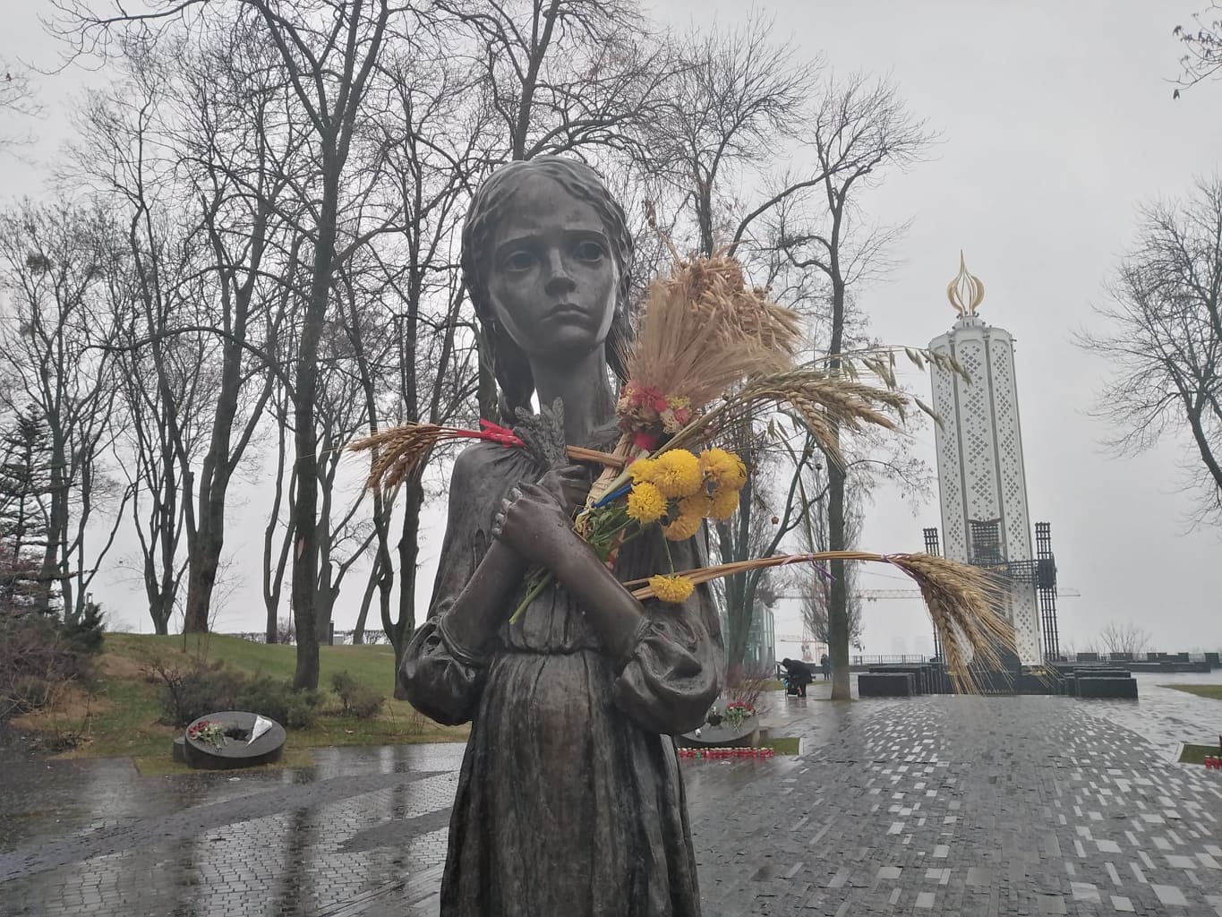 90-ті роковини Голодомору. Геноцид українців триває – злочинець той самий