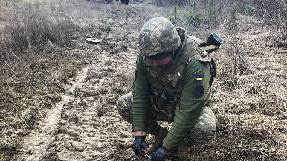 Цифра дня: 282 групи розмінування підрозділів Міноборони працюють над очищенням деокупованих територій України