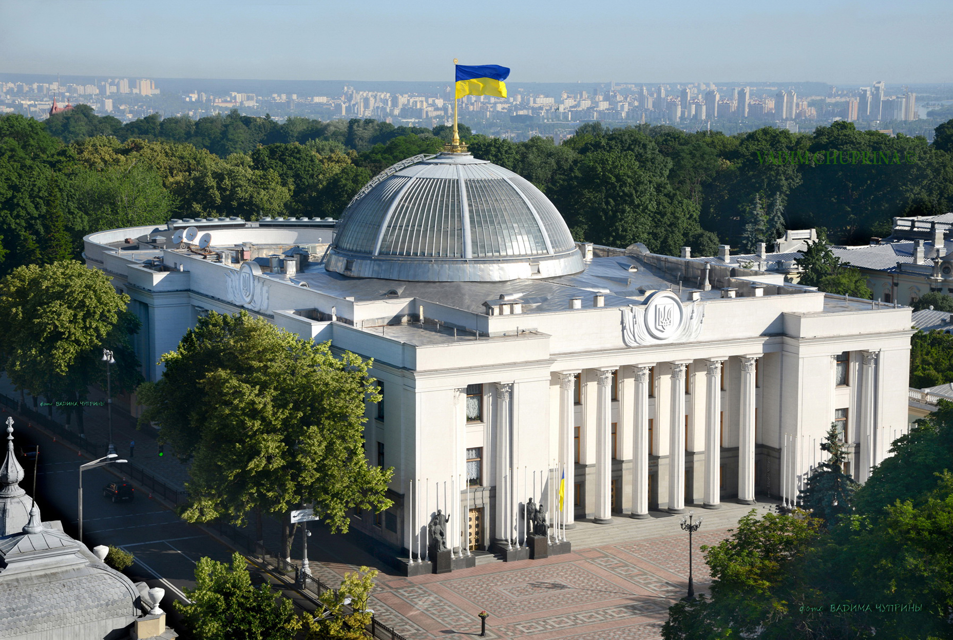 Верховна Рада дозволила підприємцям починати господарську діяльність без дозволів і ліцензій