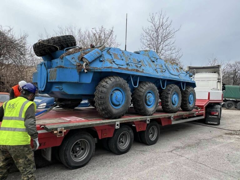 В Україну доставлені всі обіцяні болгарські БТР – міністр оборони країни (ФОТО)