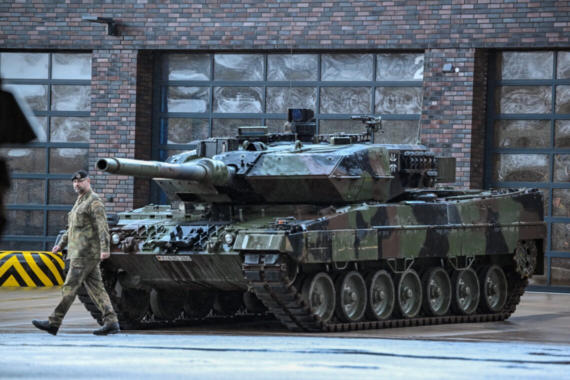 Іспанія планує передати Україні додаткову партію танків Leopard 2 – ЗМІ