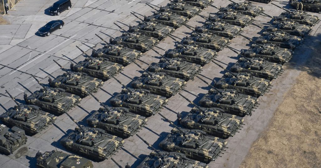 В Україні скоротили термін кодифікації озброєння та військової техніки В Україні скоротили термін кодифікації озброєння та військової техніки