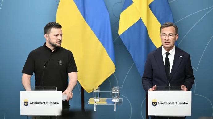 Помощь на €6,5 млрд, авиация и прочее: Украина и Швеция подписали договор о безопасности
