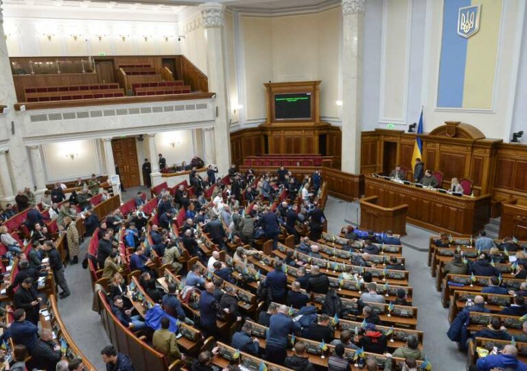 Верховна Рада у другому читанні прийняла закон, який дозволяє місцевим радам фінансувати підрозділи ЗСУ Верховна Рада у другому читанні прийняла закон, який дозволяє місцевим радам фінансувати підрозділи ЗСУ