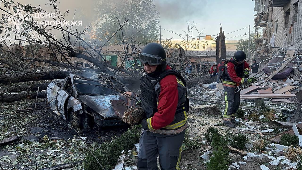 Понад 10 ФАБ-500 скинули на Запоріжжя. Обстріл розслідують як порушення законів та звичаїв війни