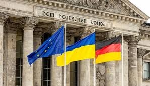 Германия объявила о пакете военной помощи: бронетехника, БПЛА и амуниция