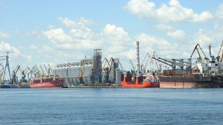 Украинские порты увеличили грузооборот на 57% за прошлый год Украинские порты увеличили грузооборот на 57% за прошлый год