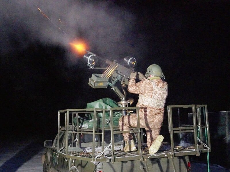 Сили ППО збили 30 ракет та понад 40 дронів під час масованої атаки Росії Сили ППО збили 30 ракет та понад 40 дронів під час масованої атаки Росії