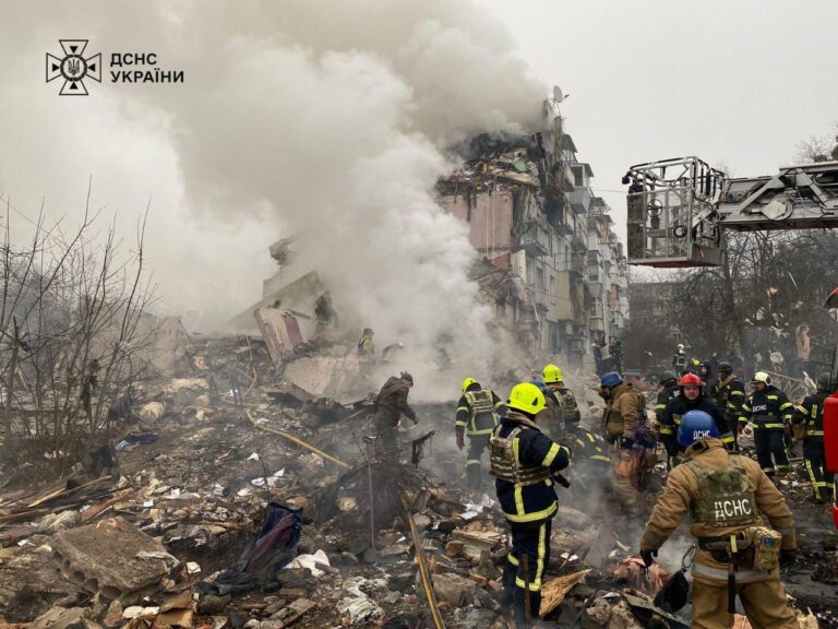 Полтава. Кількість загиблих внаслідок ракетного удару зросла до 7