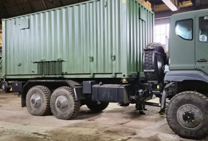 Минобороны вводит в эксплуатацию отечественный мобильный комплекс для обслуживания военных