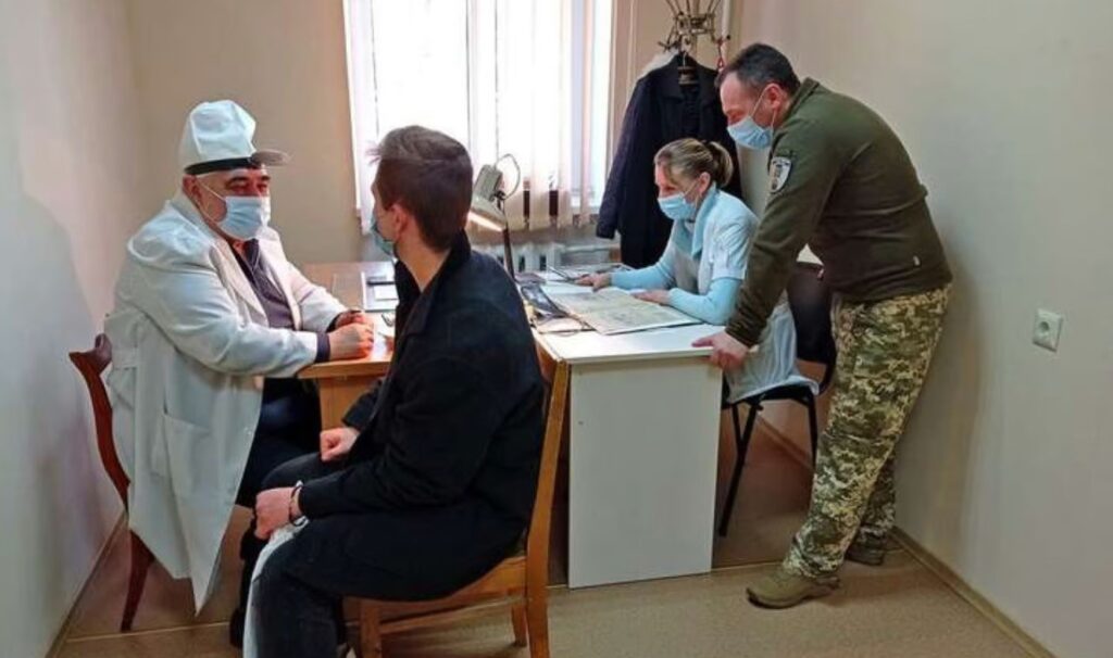 Верховная Рада продлила сроки прохождения ВВК «ограниченно годным» гражданам к военной службе