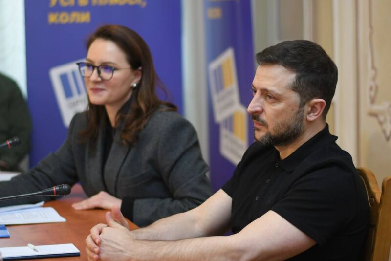 Володимир Зеленський на Рівненщині зустрівся з представниками бізнесу – говорили про енергетичну незалежність