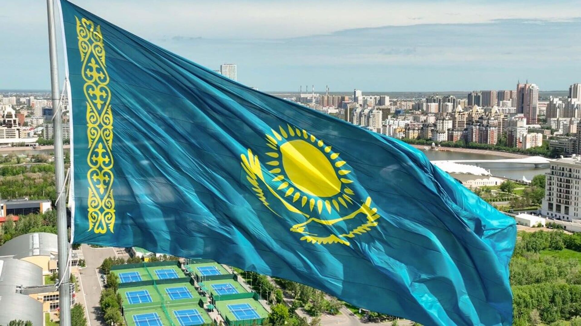Bloomberg: Казахстан хоче переговорів з Україною після удару по нафтопроводу на Кубані