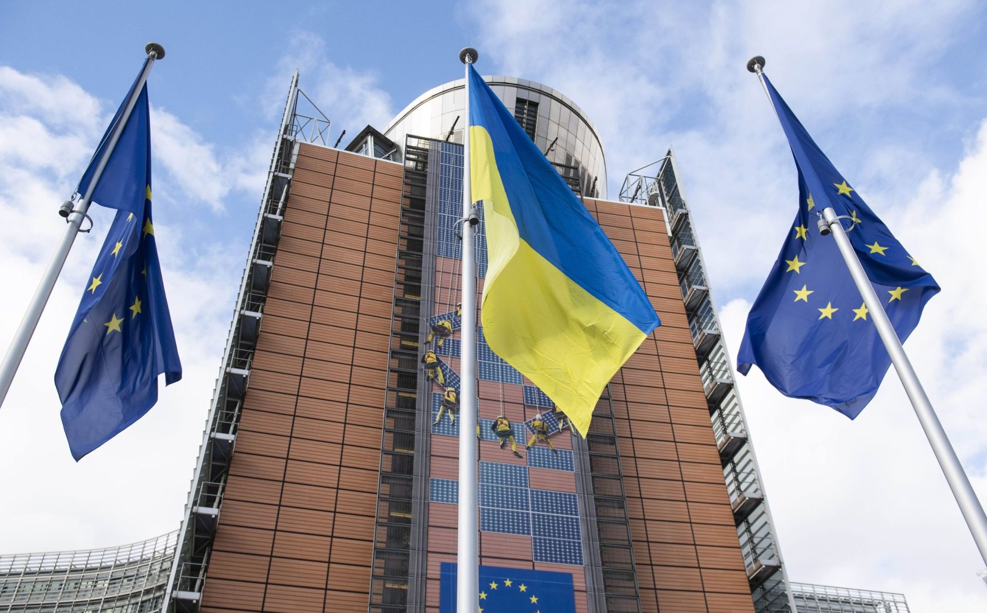 Рада ЄС затвердила виділення Україні 3,5 млрд євро: куди будуть спрямовані кошти