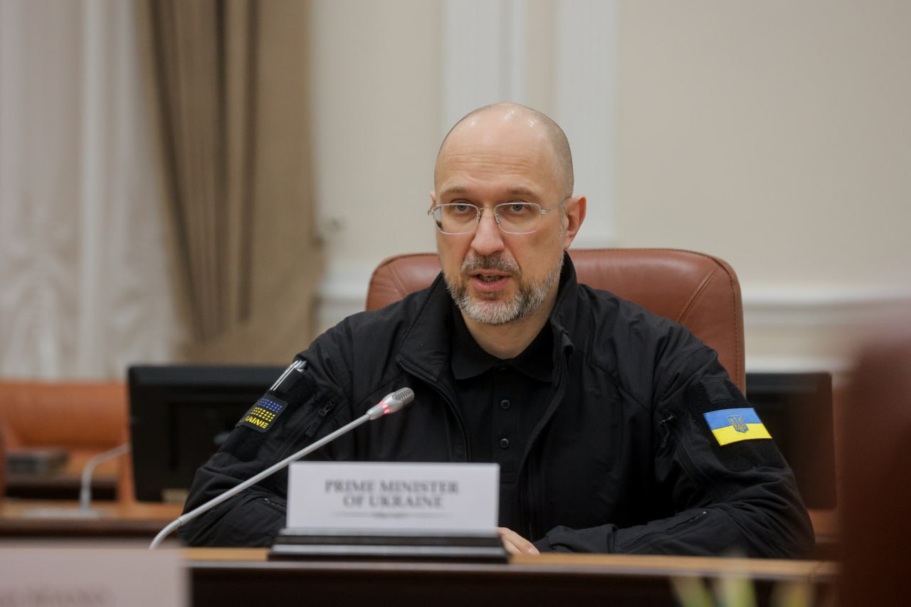 Випускники медвузів отримають 200 тисяч гривень – Шмигаль назвав умови