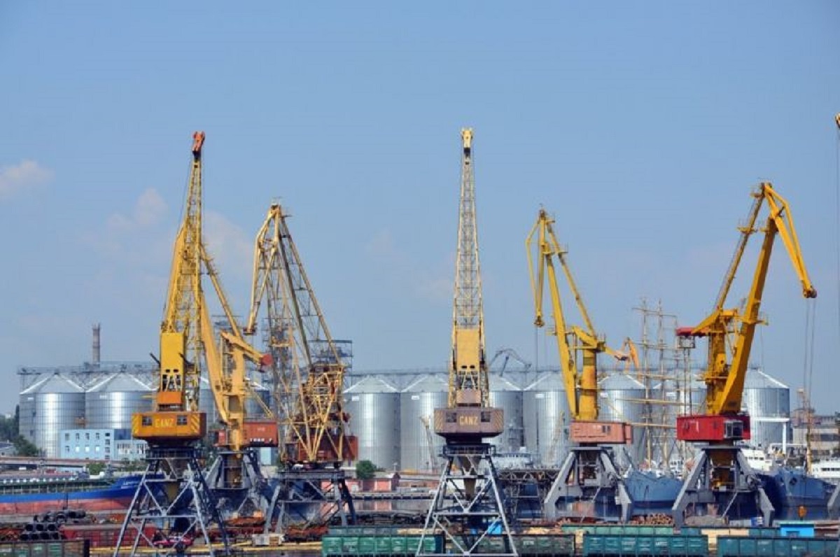 Польща зацікавлена в оренді або купівлі Одеського порту