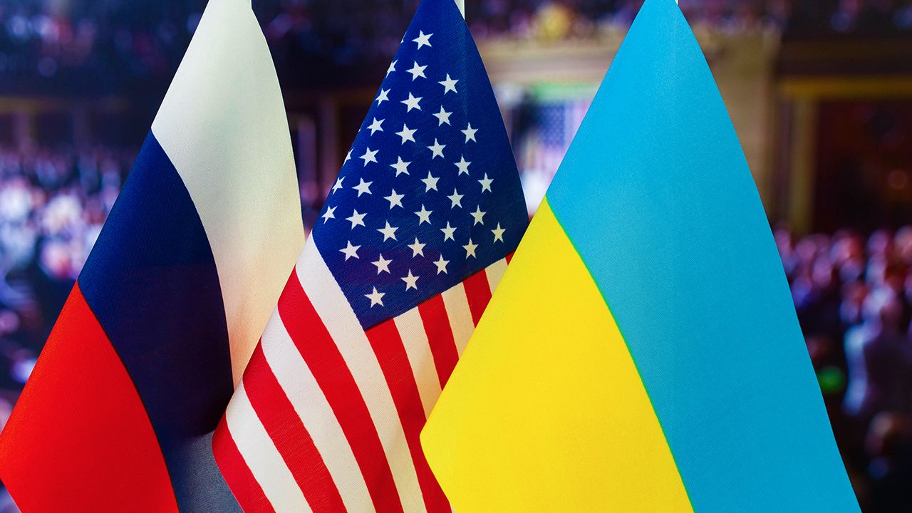 Польща застерегла США щодо «червоної лінії» у переговорах України з Росією, – FT