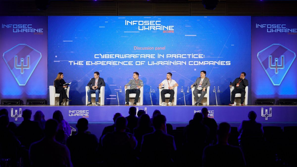 Цифрова безпека вимагає співпраці на всіх рівнях: підсумки InfoSec Ukraine 2025 у Києві Цифрова безпека вимагає співпраці на всіх рівнях: підсумки InfoSec Ukraine 2025 у Києві
