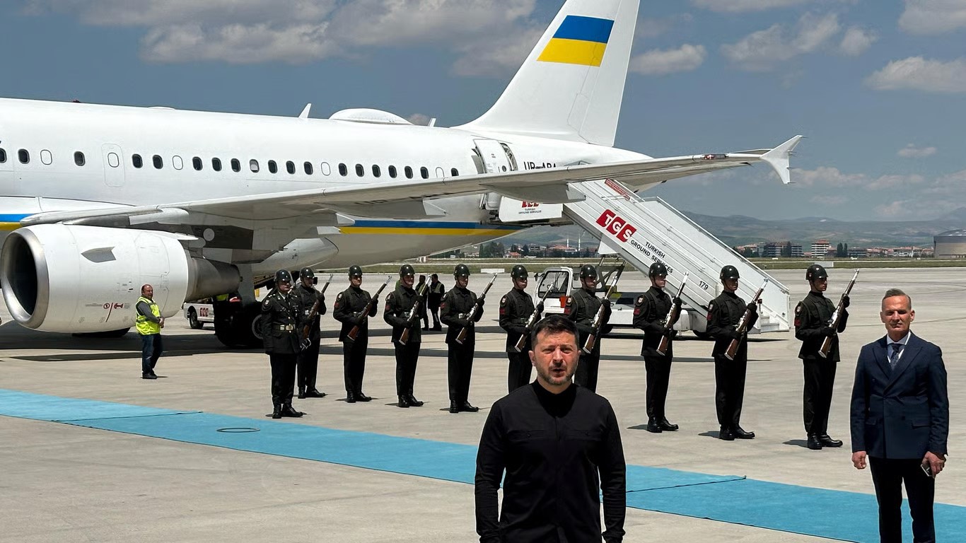 Зеленський прибув до Туреччини та висловився про склад російської делегації
