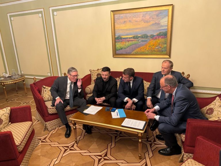 Telegraph: ЕС готовится к обеспечению долгосрочной обороны Украины без поддержки США Telegraph: ЕС готовится к обеспечению долгосрочной обороны Украины без поддержки США