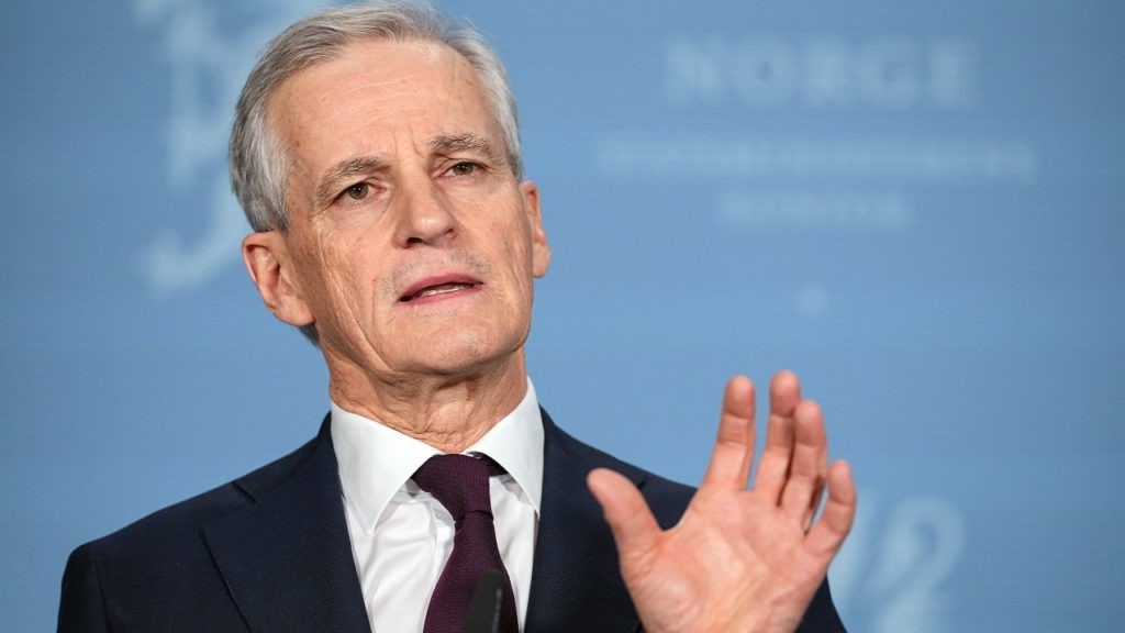В Украину прибыл премьер-министр Норвегии В Украину прибыл премьер-министр Норвегии