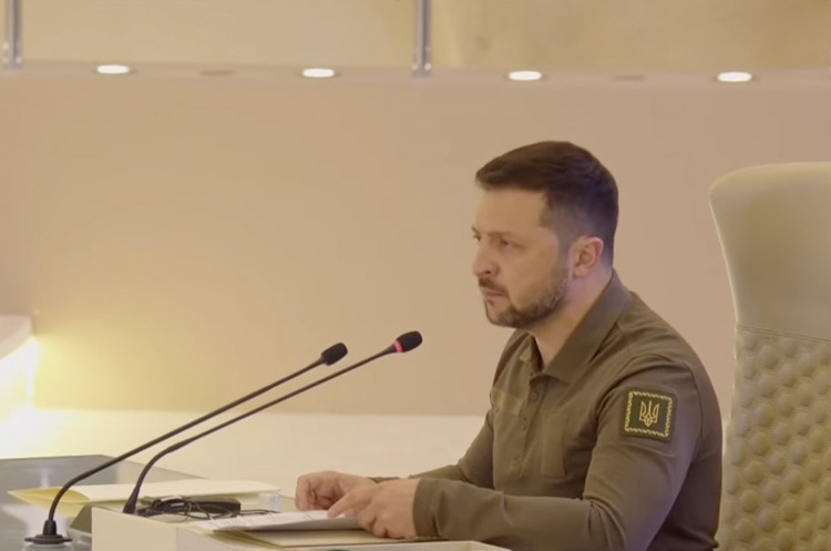 «росіяни знову концентрують удари по нашій енергетиці»: Володимир Зеленський провів засідання Ставки ВГК