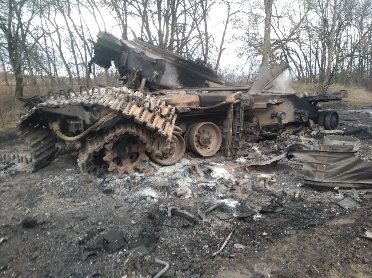«Залишились пошкоджені або непридатні». OSINT-аналітики заявили, що в російської армії закінчилися боєздатні танки