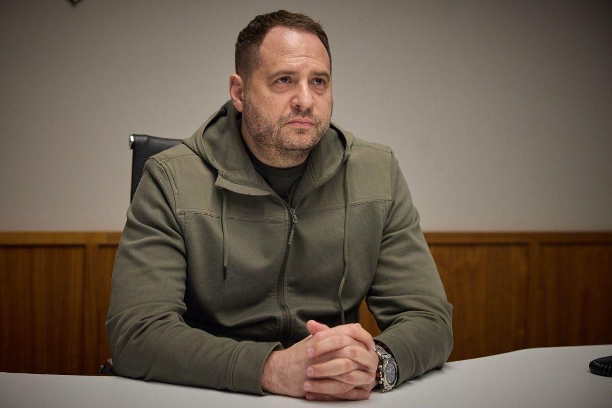 К Ермаку пришли с обысками в правительственный квартал. НАБУ подтвердило проведение следственных действий К Ермаку пришли с обысками в правительственный квартал. НАБУ подтвердило проведение следственных действий