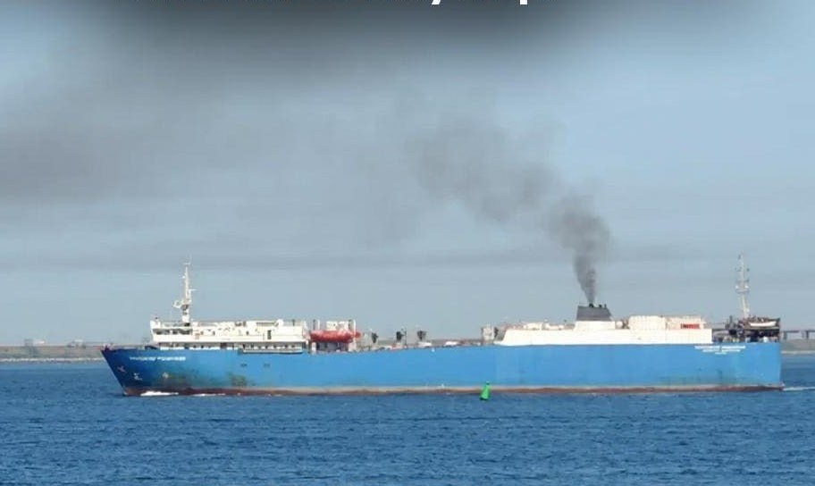 Спецпризначенці ССО уразили два російські судна в Каспійському морі, що перевозили зброю та техніку. В операції допомогли представники повстанського руху «Чорна іскра»