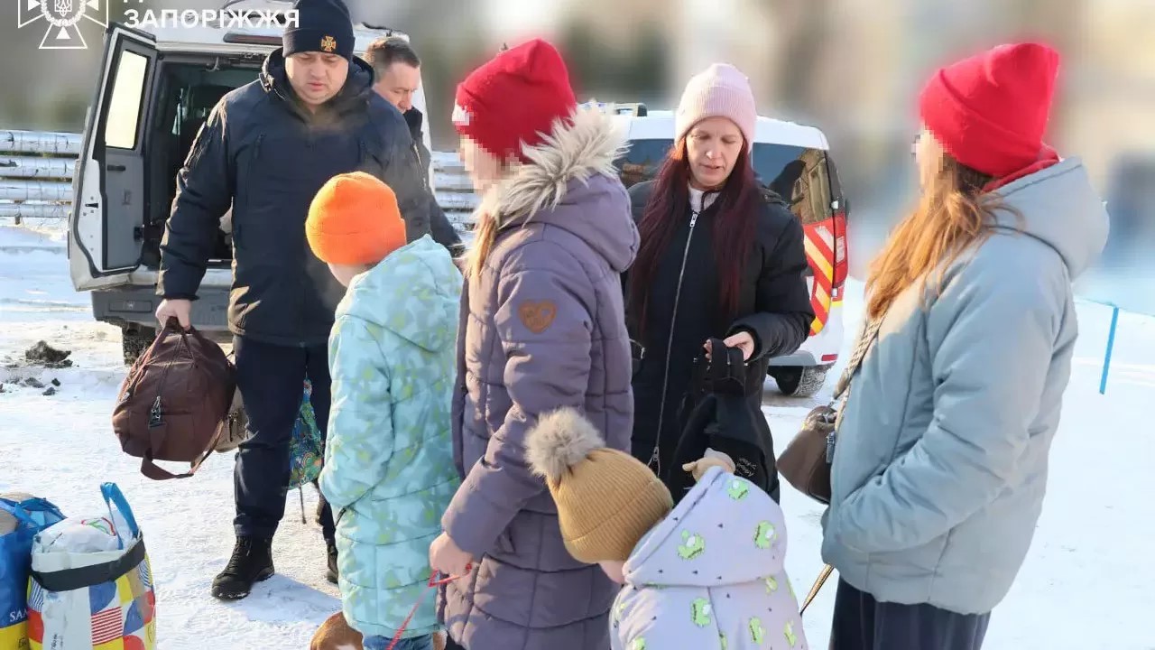The Verkhovna Rada allowed the mandatory evacuation of children from the territories of hostilities