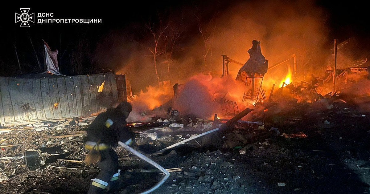 Russia attacked the Dnipropetrovsk region. Civilian infrastructure was damaged and a dam was destroyed Russia attacked the Dnipropetrovsk region. Civilian infrastructure was damaged and a dam was destroyed