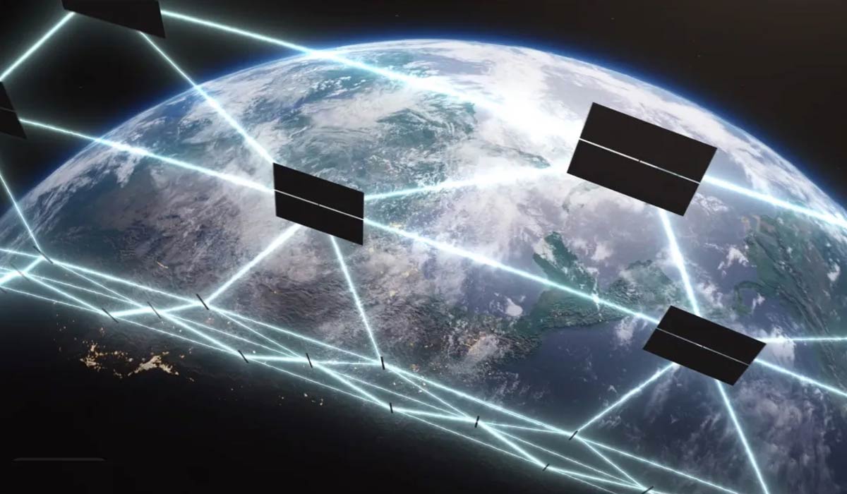 Стартап Starcloud хоче запустити 88 000 супутників для створення орбітальних ШІ-датацентрів Стартап Starcloud хоче запустити 88 000 супутників для створення орбітальних ШІ-датацентрів