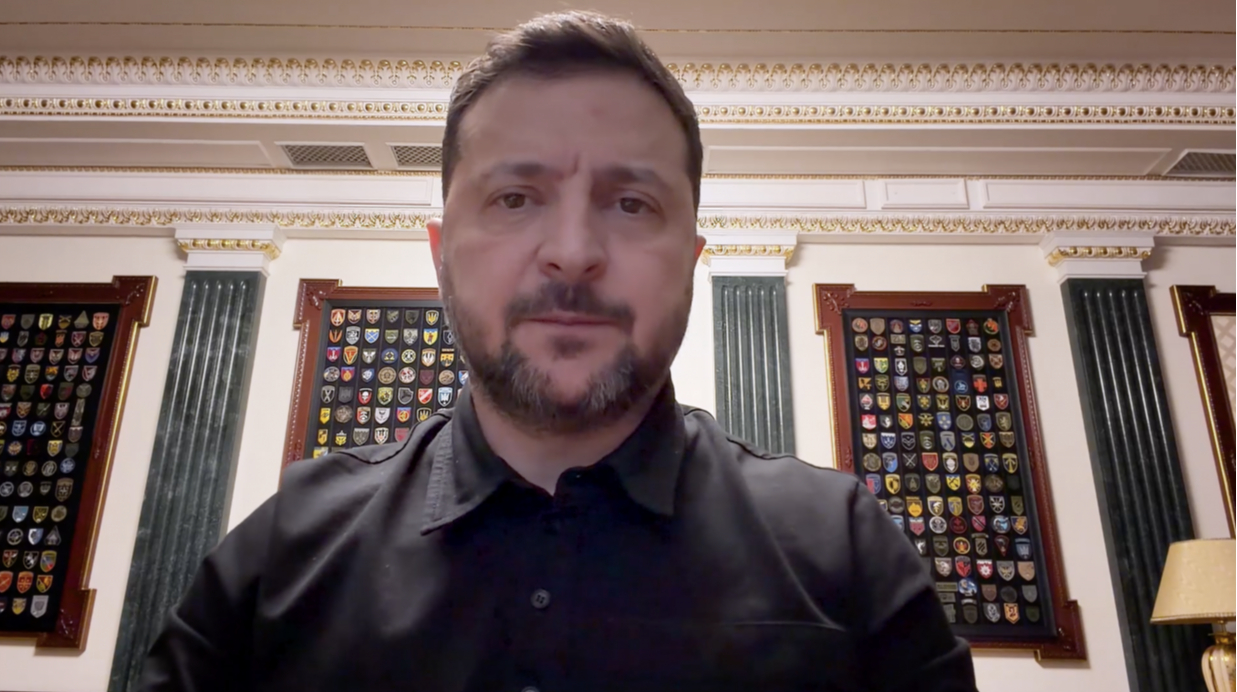 Volodymyr Zelensky spoke about the main targets during the enemy shelling on the night of April 25