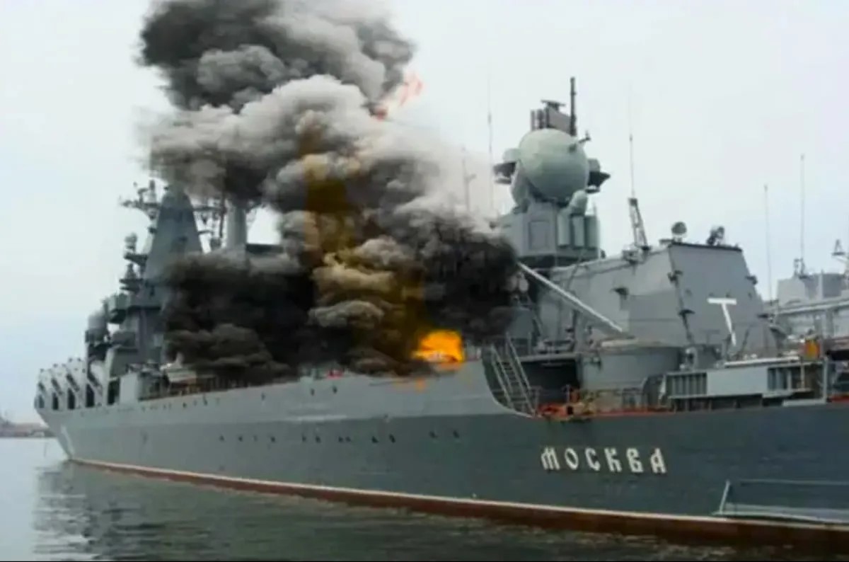 Крейсер «Москва» на дне: 4 года назад во время войны Украина потопила ракетный крейсер флагман Черноморского флота РФ (ВИДЕО)